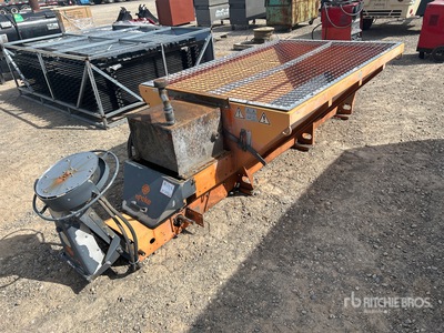 2012 Epoke S2300E Épandeur de sel