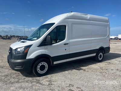 2022 Ford Transit 250 Cargo Van