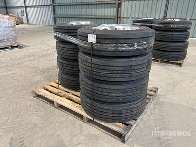 Quantity of (8) Nomad HS205 275/70R22.5 Neumáticos (Unused)