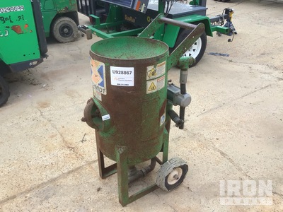 2015 Schmidt SI861863902 Pneumatic Sand Blaster