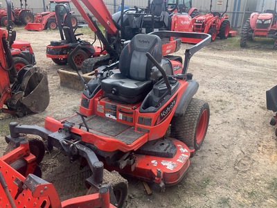Kubota ZD1211-3-60 Zero-Turn Lawn Mower (Inoperable)