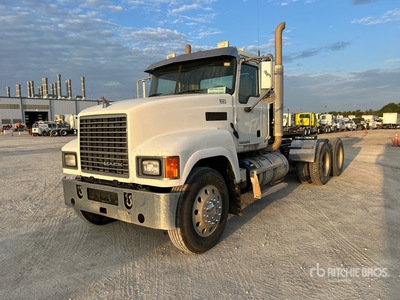 2016 Mack CHU613 6x4 Tracteur Routier