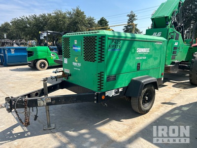 2019 Doosan HP375WCU 425 cfm Mobile Air Compressor (Inoperable)