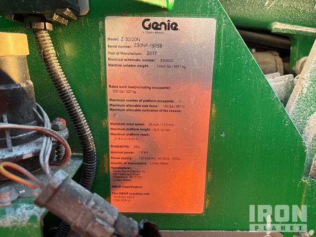 ELEVADOR ARTICULADO 2017 GENIE Z3020N
