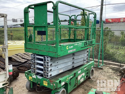 2013 Genie GS-3246 Electric Scissor Lift