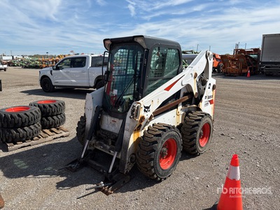 2017 Bobcat S650 Two-Speed شاحنة جرافة