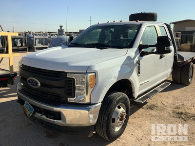 2017 Ford F-350 XL 4x4 Extended Cab Table Top Truck (Inoperable)