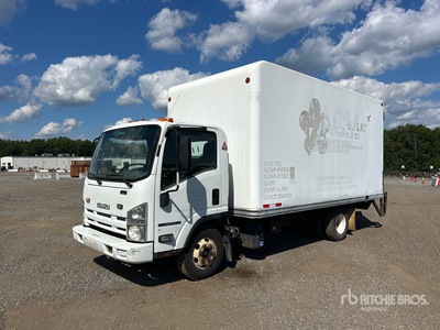 2014 Isuzu NPR HD 4x2 Furgonetka
