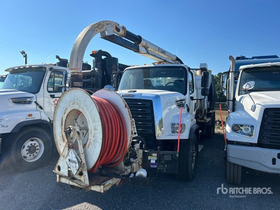 2015 Freightliner 114SD 6x4 Combination Wash/ Vacuum Tanker Truck