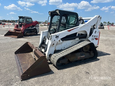 2018 Bobcat T870 Two-Speed Compact Track Loader