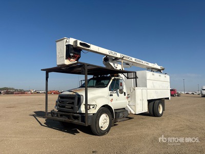 2009 Hi-Ranger XT-60 60 ft on 2009 Ford F-750 4x2 Forestry Bucket Truck
