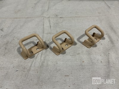 (124) Navistar Defense 3112915C1L Vehicular Components Brackets