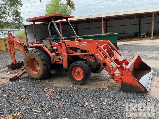 RETROEXCAVADORA KUBOTA L48