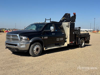 2013 Hiab 077B-3CLX 3350 kg Knuckle Boom on 2014 Ram 5500 4x4 Crew Cab ブームトレーラー