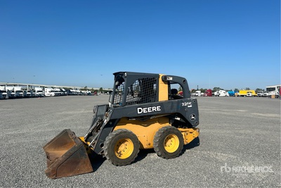 2014 John Deere 326E Skid Steer Loader