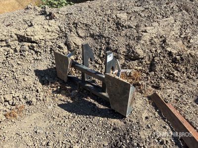 MTACH-EXTR Skid Steer Attachment Mounting Plate