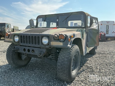 2007 AM General M1097R1 HMMWV 4 Door Soft Top w/Truck Body