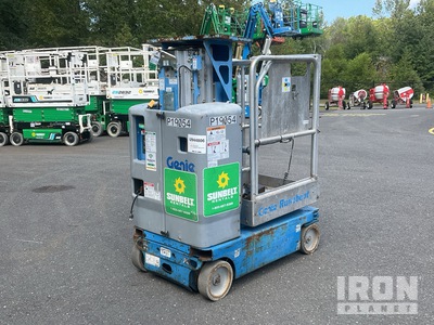 2016 Genie GR-15 Ascenseur à mât vertical
