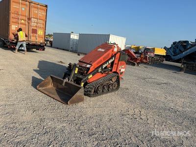 2014 Ditch Witch SK755 Mini Kompaktowa ładowarka gąsienicowa