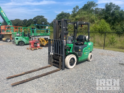 2015 Mitsubishi FG25N 4450 lb Pneumatic Tire Forklift
