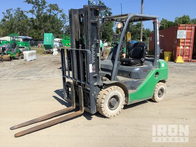 2016 Toyota 8FGU25 3750 lb Cushion Tire Forklift