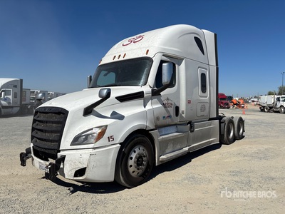 2022 Freightliner Cascadia 126 6x4 T/A Sleeper Truck Tractor
