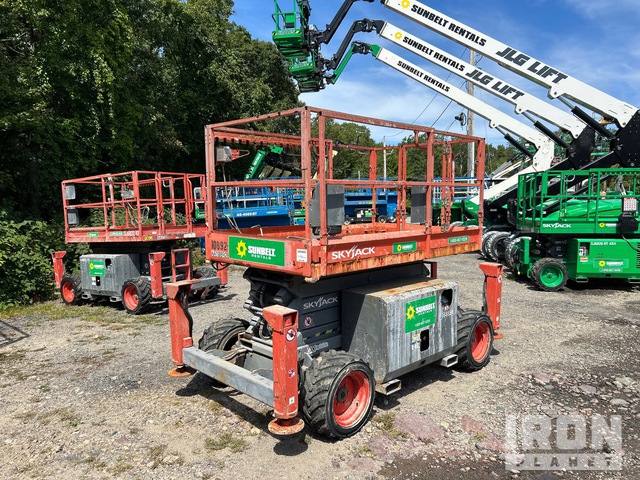 ELEVADOR TIJERA 2015 SKYJACK SJ6832RT