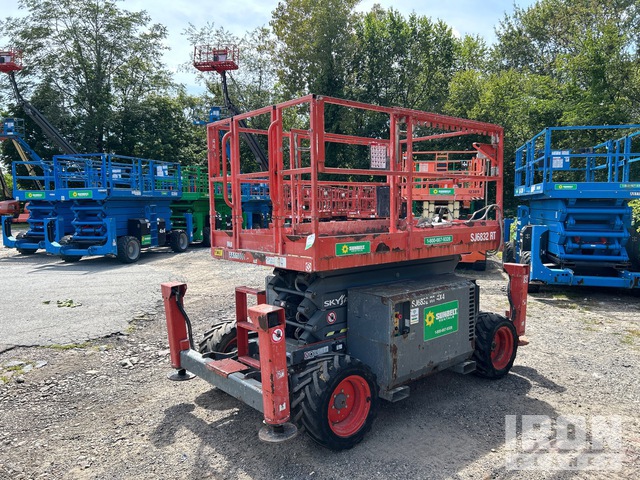 ELEVADOR TIJERA 2016 SKYJACK SJ6832RT