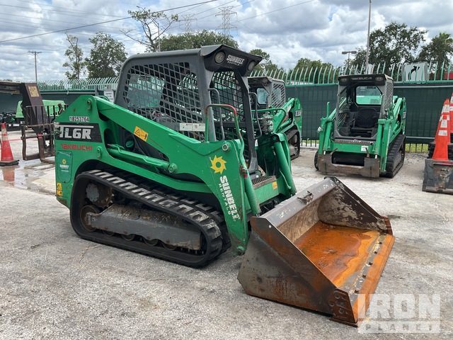 MINI CARGADOR SOBRE ORUGAS 2020 TAKEUCHI TL6R