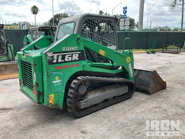 MINI CARGADOR SOBRE ORUGAS 2020 TAKEUCHI TL6R
