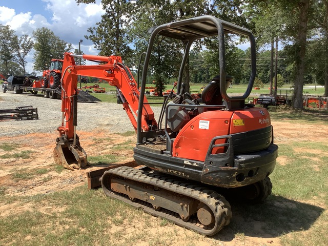 EXCAVADORA 2022 KUBOTA KX713S