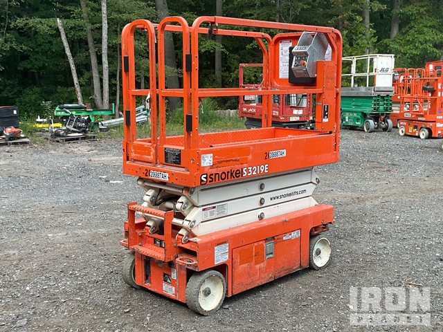ELEVADOR TIJERA 2018 SNORKEL S3219E
