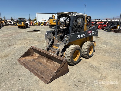 2018 John Deere 324G を見 Skid-Steer Loader