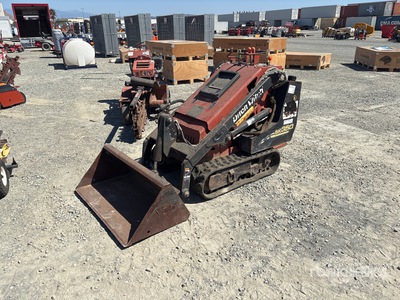 2006 Ditch Witch SK350 Mini لودر بجنزير