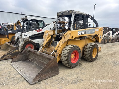 2005 John Deere 325 Skid Steer Loader