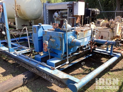 Accelerated OHI-165 1 1/2" To 2" Plunger,5000 Psi Skid Mounted Triplex Pump
