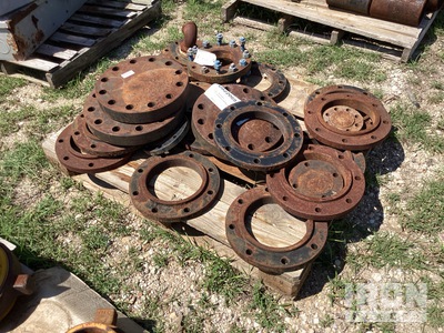 Quantity of 3 in - 6 in Threaded & Blind Flanges