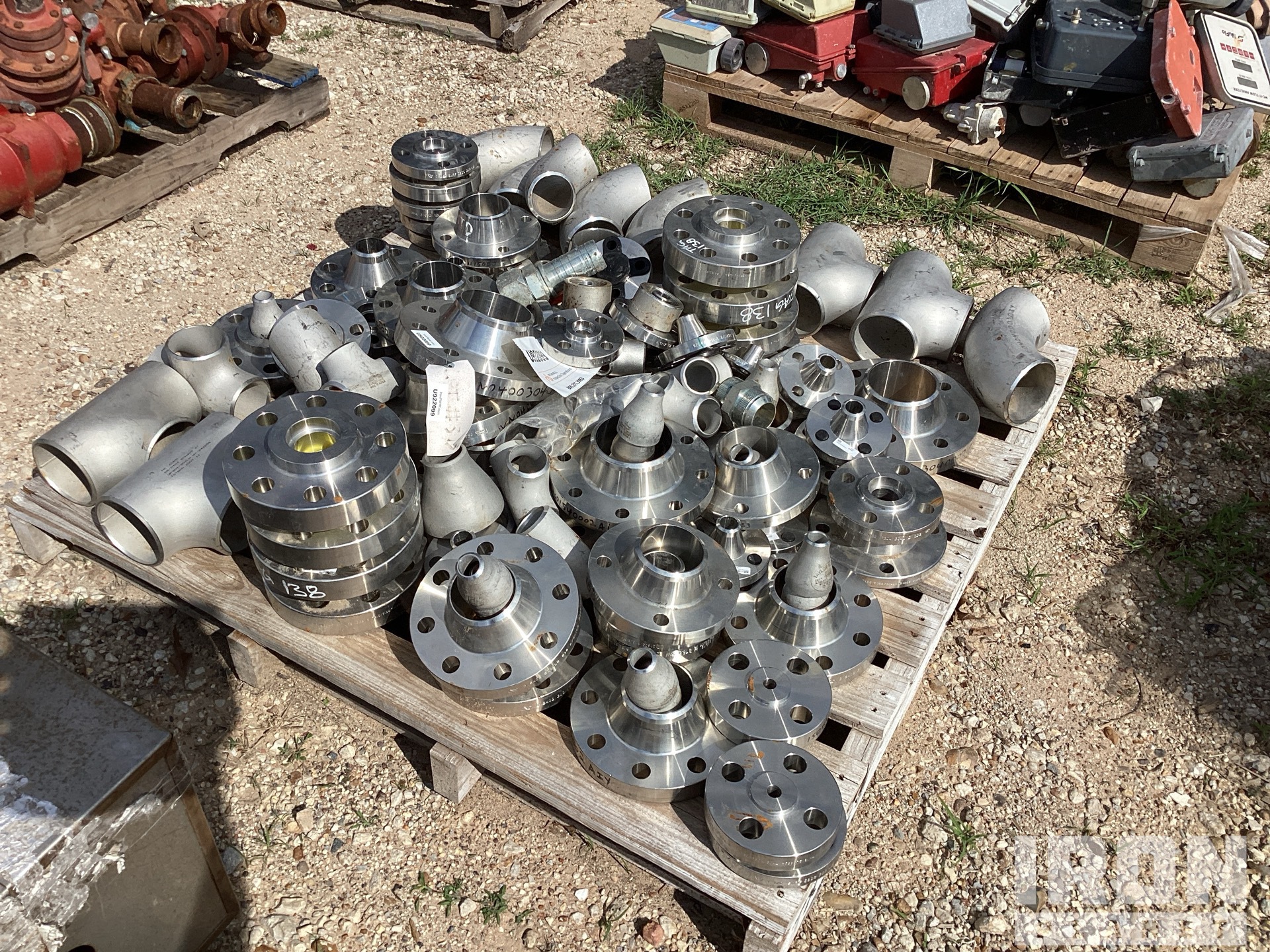 Quantity of Welding Flanges & Fittings