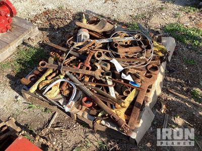 Quantity of (1) Pallets of Assortment Of Wrenches And Tools Różne