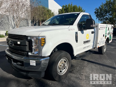 2019 Ford F-250 XL 4x4 Utility Truck