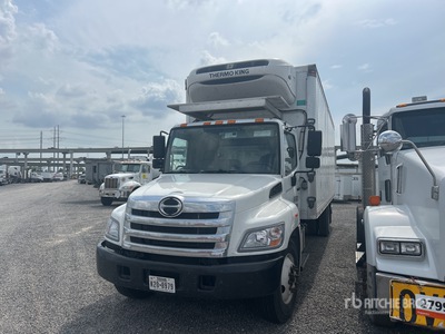 2018 Hino 338 4x2 Refrigerated Truck