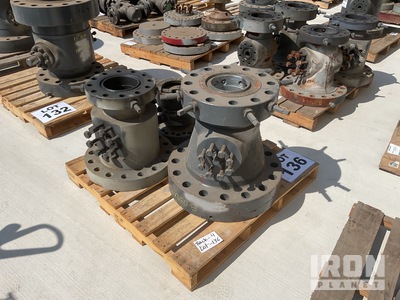 Quantity of (2) OCT C-22-L Casing Spools Equipo de taller de maquinas para yacimientos petroliferos
