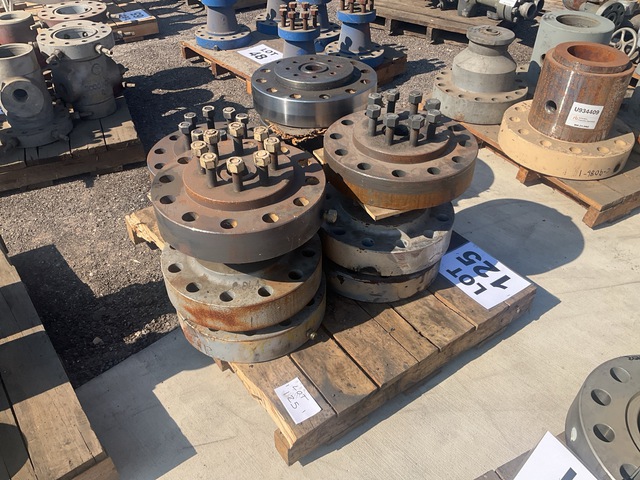 Quantity of Tubing Head Adapters