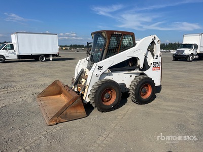 2008 Bobcat S250 Two-Speed Minicargadora