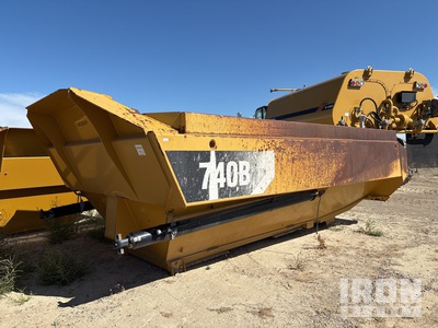 Cat XL1000 745 with cylinders Truck Dump Body