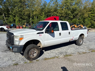 2011 Ford F-350 4x4 Crew Cab Pickup