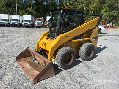 2011 Cat 252B3 Two-Speed Schranklader