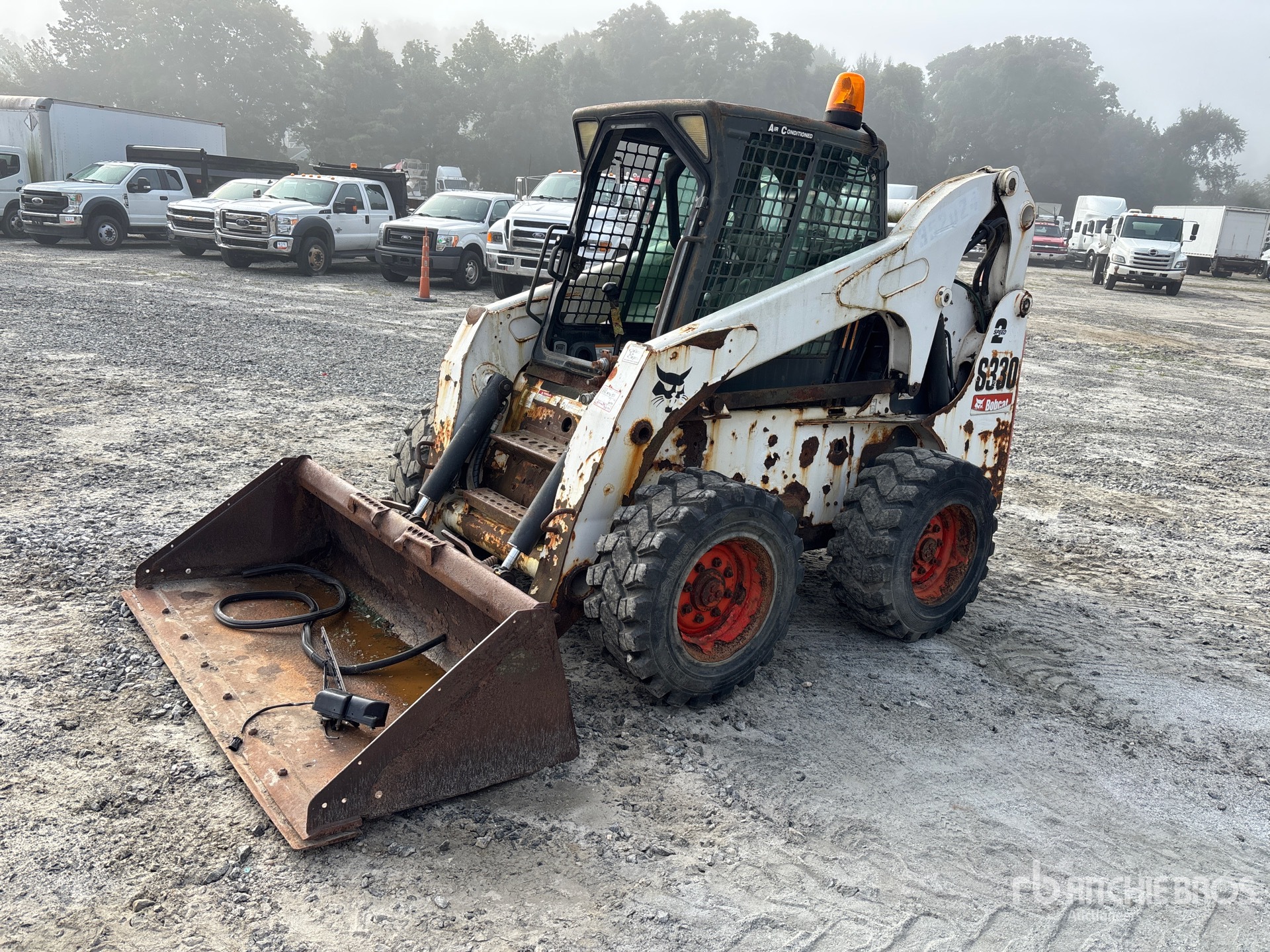 MINI CARGADOR SOBRE RUEDAS 2007 BOBCAT LOADER