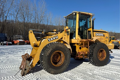 2000 John Deere 544H Pala gommata