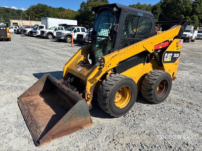 2016 Cat 262D Two-Speed Skid Steer Loader